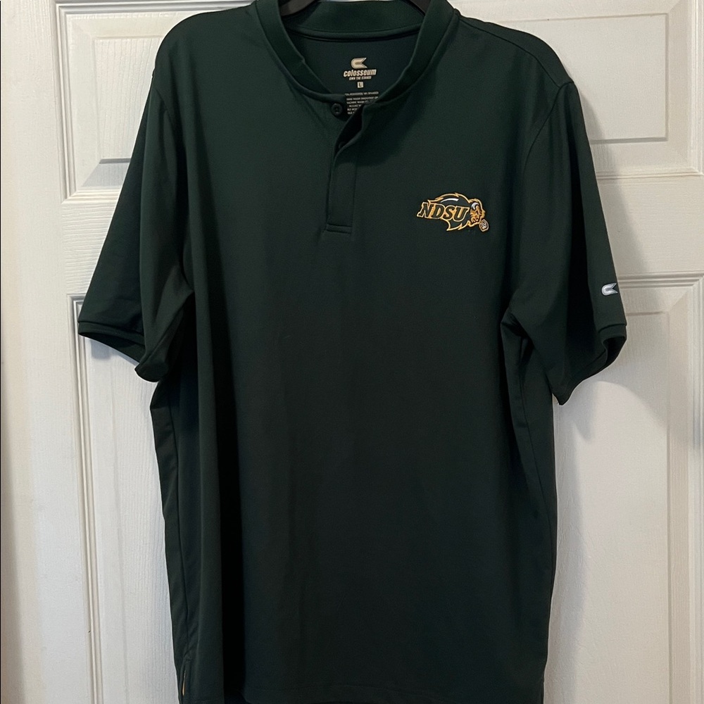 NWOT Colosseum NDSU Bison Men’s   Polo